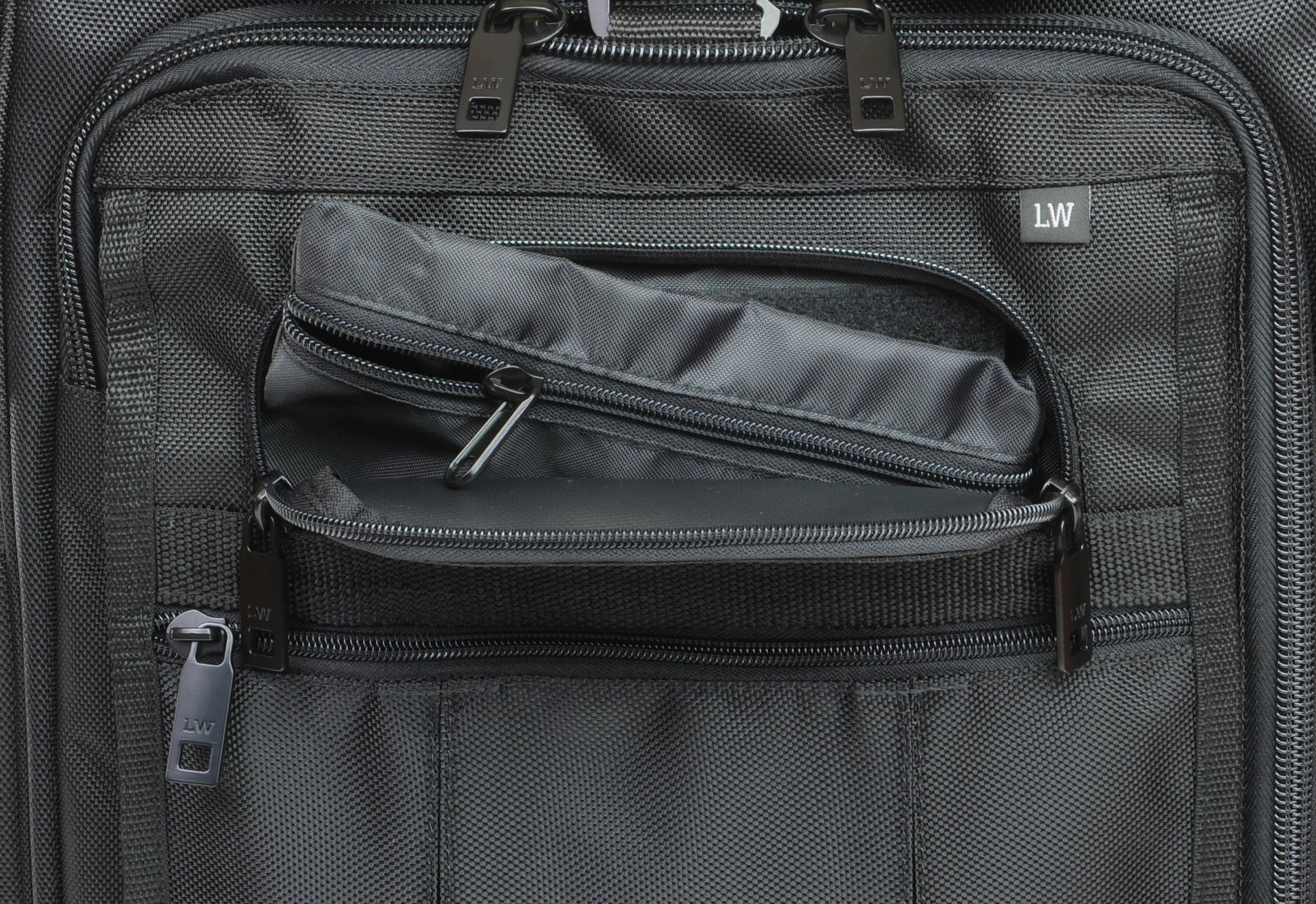 Stealth 22'' 737 Rolling Bag (No side pockets) - Image 7