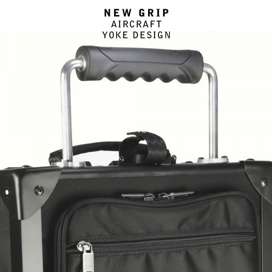 Stealth Premier 26" Rolling Bag - Image 6